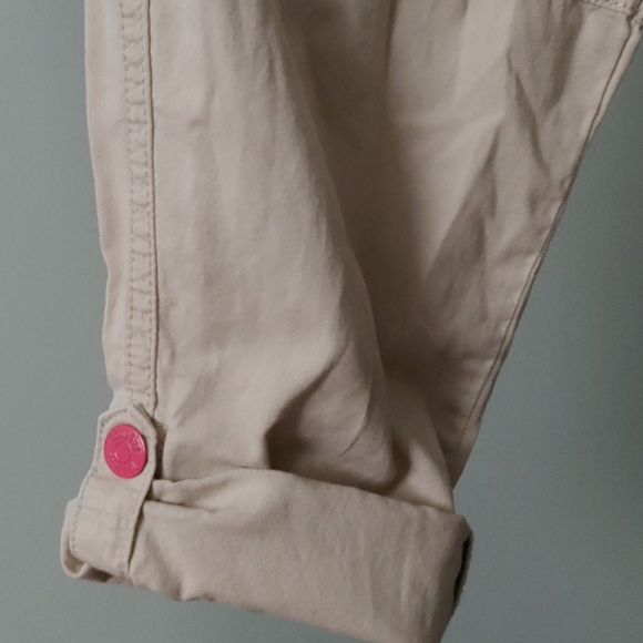 Mix&Match 3/$25 - babyGap Cargo Capri Pants - Picture 5 of 5